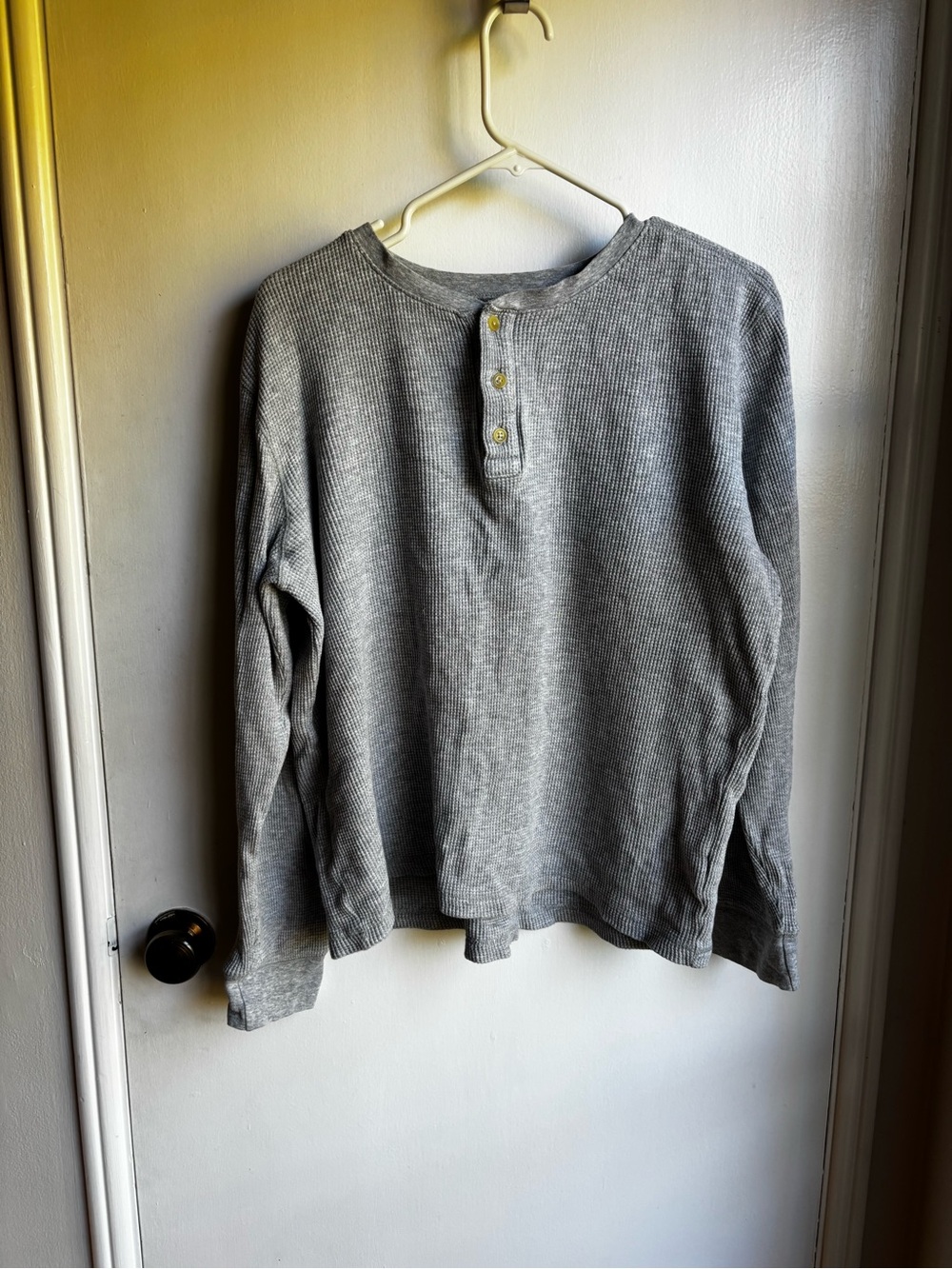 Everlane Gray Ribbed Crewneck Henley Sweater